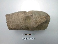 藏品(帶琢面及琢槽石器)的圖片
